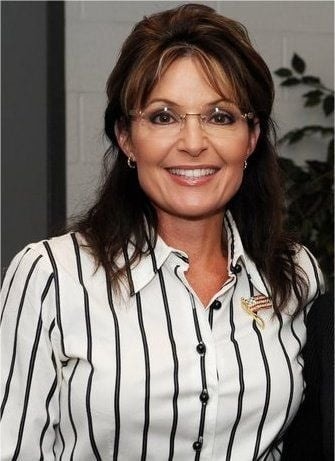 Sarah Palin In G-Strlng Photos Leave Little To Imagination..Take a look! Check the Comments!