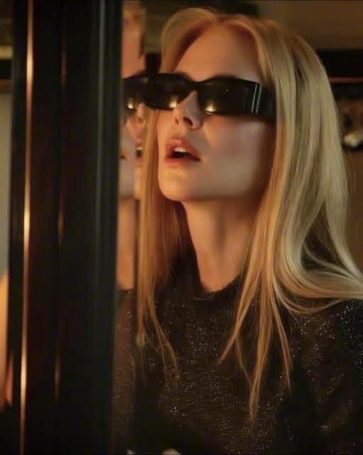 Nicole Kidman poses half naked with her legs wide apart – this is something married men are forbidden to look at!👇See photos in the comments.👇