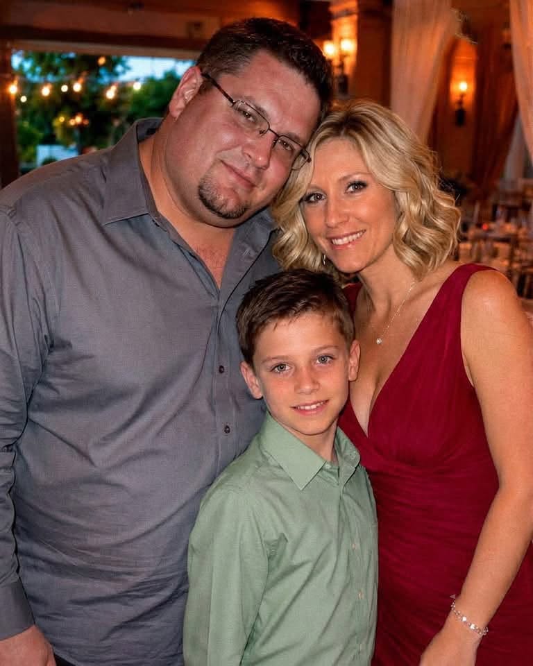 My ex-wife left me and our son for a wealthy man — 10 years later, she invited me to her wedding, so I hired an actress to pretend to be my wife.