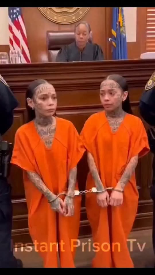 OMG Look at the reaction of these twins after receiving their sen..See more👇