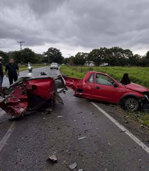 A major accident happened just minutes ago on the Sa… see more… ﾠ