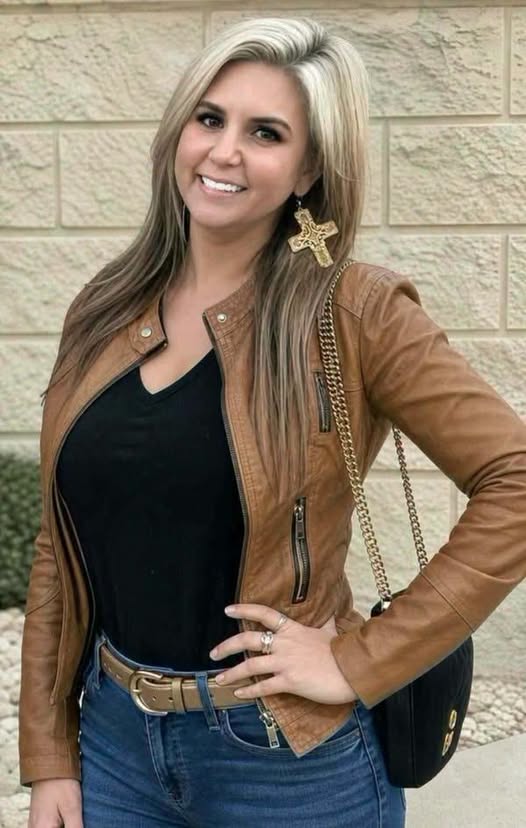 Brandi Passante, 45, Wears Possibly The Tiniest Bikini In America…Take a Look