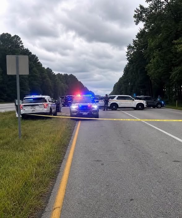 POLICE are alerting everyone, stay away from this area… See more ‍‍­­